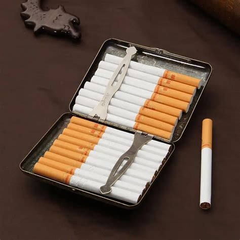 box with metal cigarette|vintage stainless steel cigarette case.